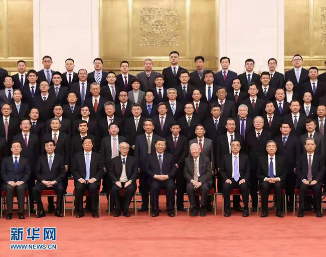 習(xí)近平會(huì)見探月工程嫦娥五號(hào)任務(wù)參研參試人員代表