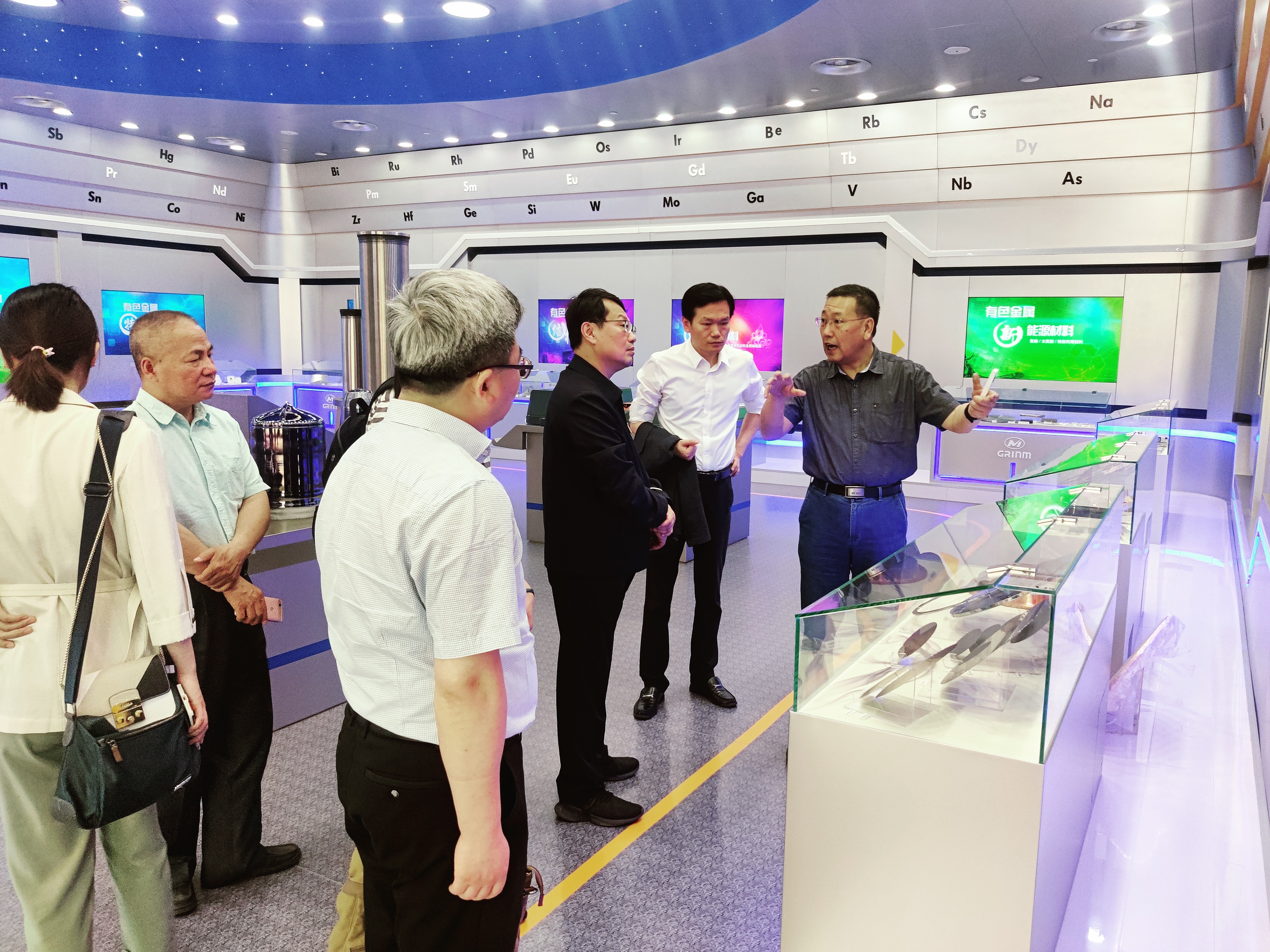 國資委黨委第四巡視組組長段曉鋒一行赴懷柔科創(chuàng)園開展主題黨日活動