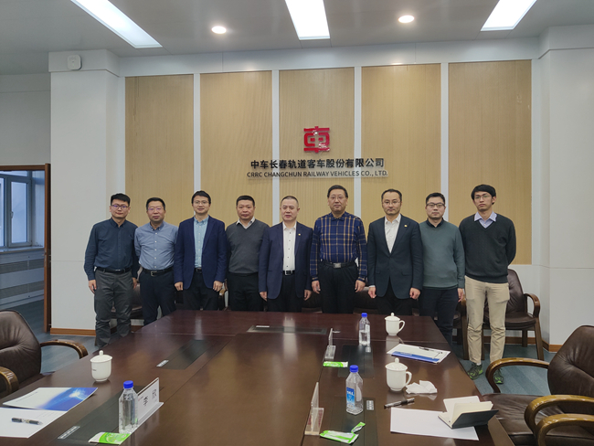 有研集團(tuán)總經(jīng)理、黨委副書記熊柏青赴中車長(zhǎng)客、中國(guó)一汽訪問交流