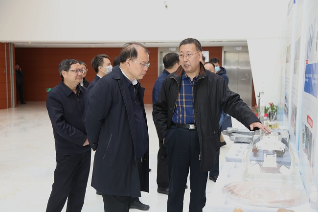 中國(guó)有色集團(tuán)黨委書(shū)記、董事長(zhǎng)奚正平一行到有研集團(tuán)調(diào)研交流