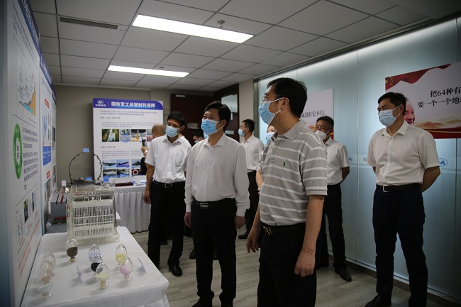 唐山市委常委、曹妃甸區(qū)委書記侯旭一行到訪有研集團