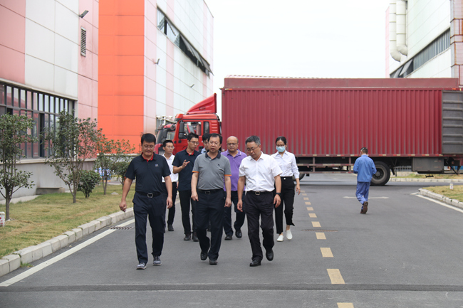 有研集團(tuán)黨委書記、董事長趙曉晨調(diào)研有研合肥