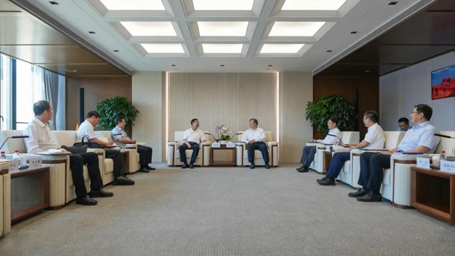 中國(guó)有研黨委書記、董事長(zhǎng)趙曉晨拜訪中國(guó)誠(chéng)通黨委書記、董事長(zhǎng)奚正平
